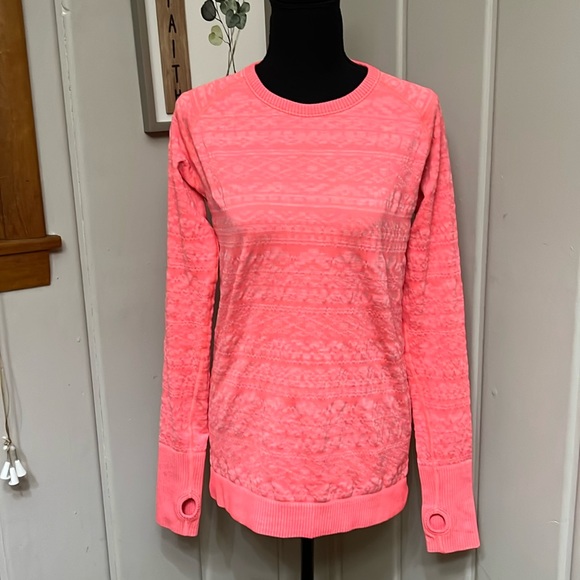 Women’s hot pink Lululemon long sleeve shirt - Picture 1 of 5
